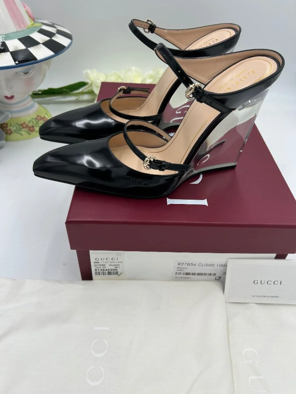 Women’s Gucci Christy Patent Leather Wedge. Size 38. Made in Italy.